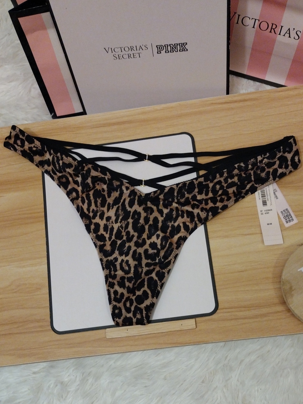 Victoria's Secret Leopard Print Strappy Back Thong Medium 🆕